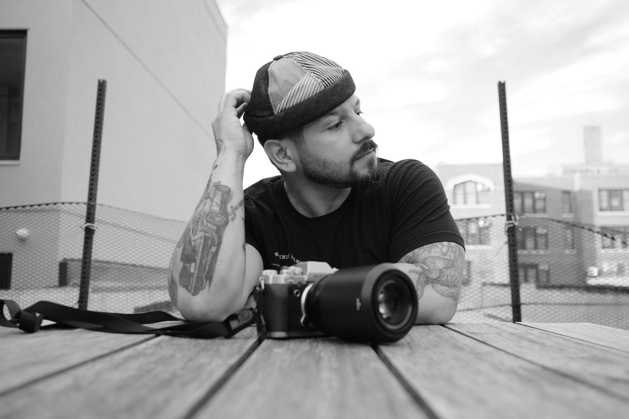 Man wearing a Brimless Cap