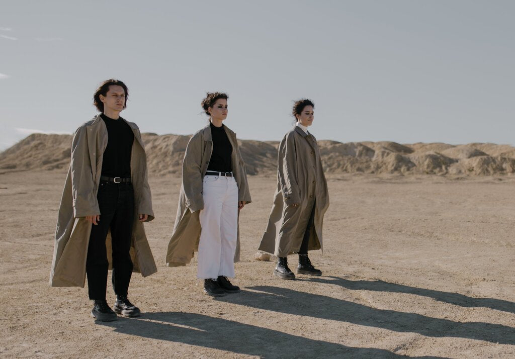 men wearing linen pants